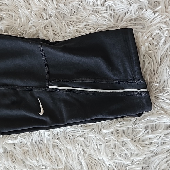 Nike Dry Fit Cropped Leggings Black Womens Small Back Zipper Pocket Drawstring - Picture 8 of 13